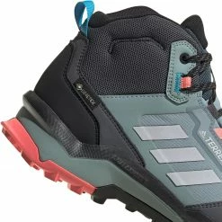 Adidas TERREX Ax4 Mid GTX Chaussures de randonnée Femme, bleu/gris 13 Adidas TERREX Ax4 Mid GTX Chaussures de randonnée Femme, bleu/gris -Chaussures trekking Soldes adidas terrex ax4 mid gtx hiking shoes women magic grey dash grey acid red 6