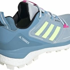 Adidas TERREX Skychaser 2 GTX Chaussures de randonnée Femme, jaune/noir -Chaussures trekking Soldes adidas terrex skychaser 2 gtx hiking shoes women hazy blue hi res yellow screaming pink 4