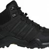 Adidas TERREX Swift R2 Mid Gore-Tex Chaussures de randonnée Homme, noir 2 Adidas TERREX Swift R2 Mid Gore-Tex Chaussures de randonnée Homme, noir -Chaussures trekking Soldes adidas terrex swift r2 mid gtx kengaet miehet core black core black core black 1